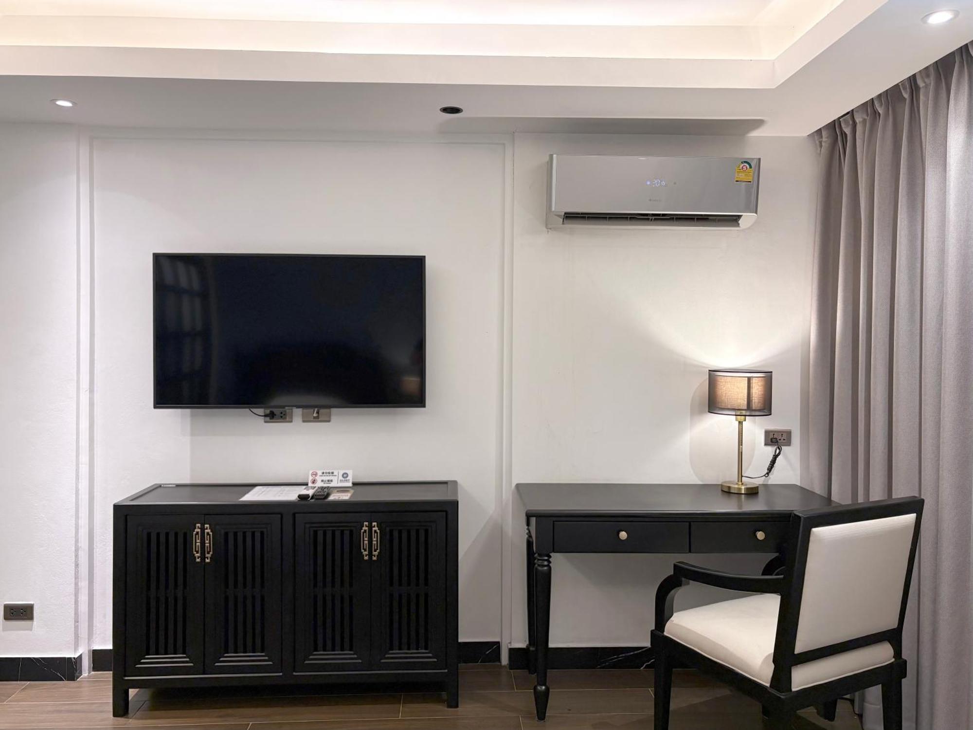 Glory Boutique Suites 清迈古城荣耀精品酒店 Chiang Mai Dış mekan fotoğraf