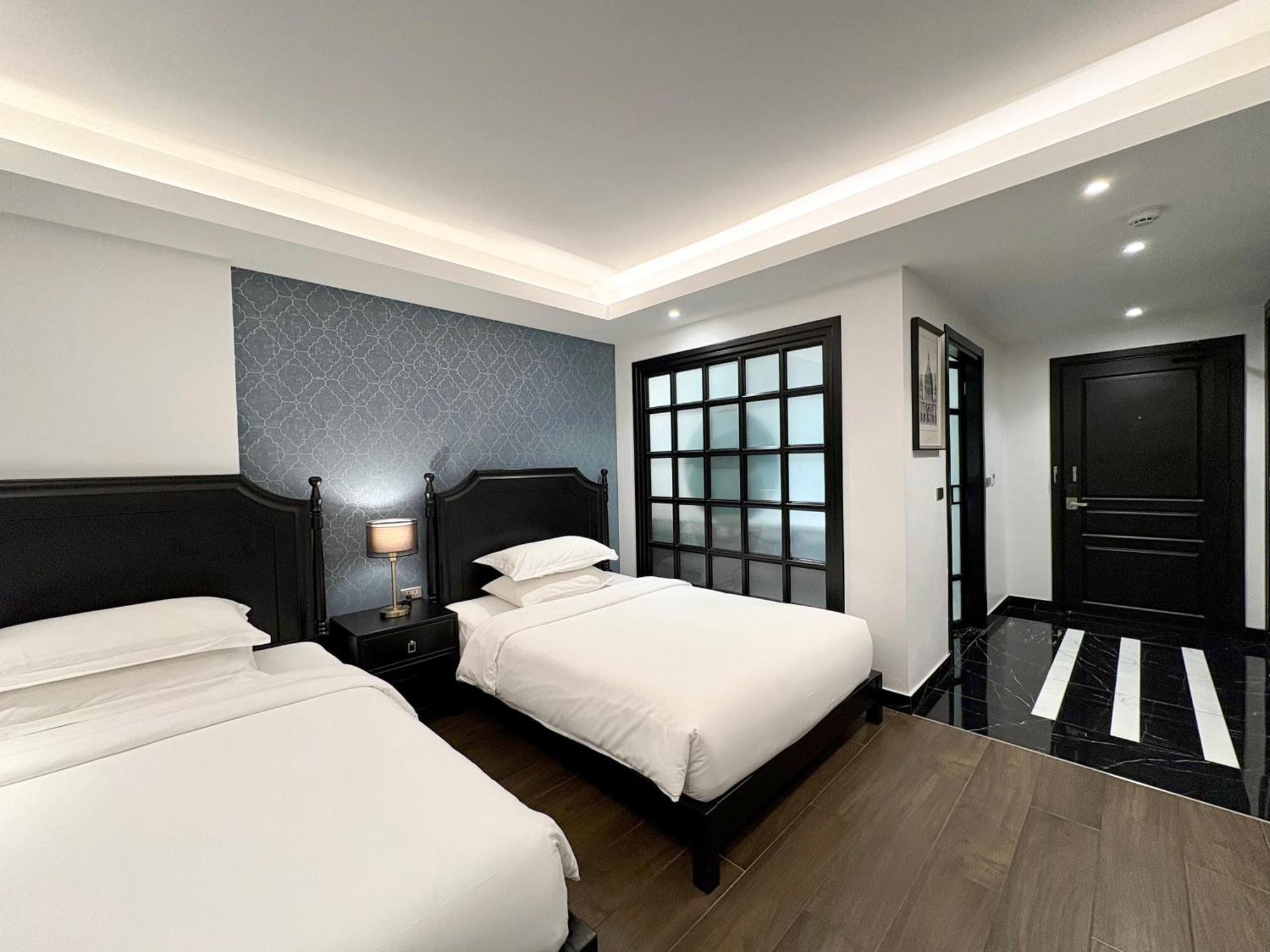 Glory Boutique Suites 清迈古城荣耀精品酒店 Chiang Mai Dış mekan fotoğraf