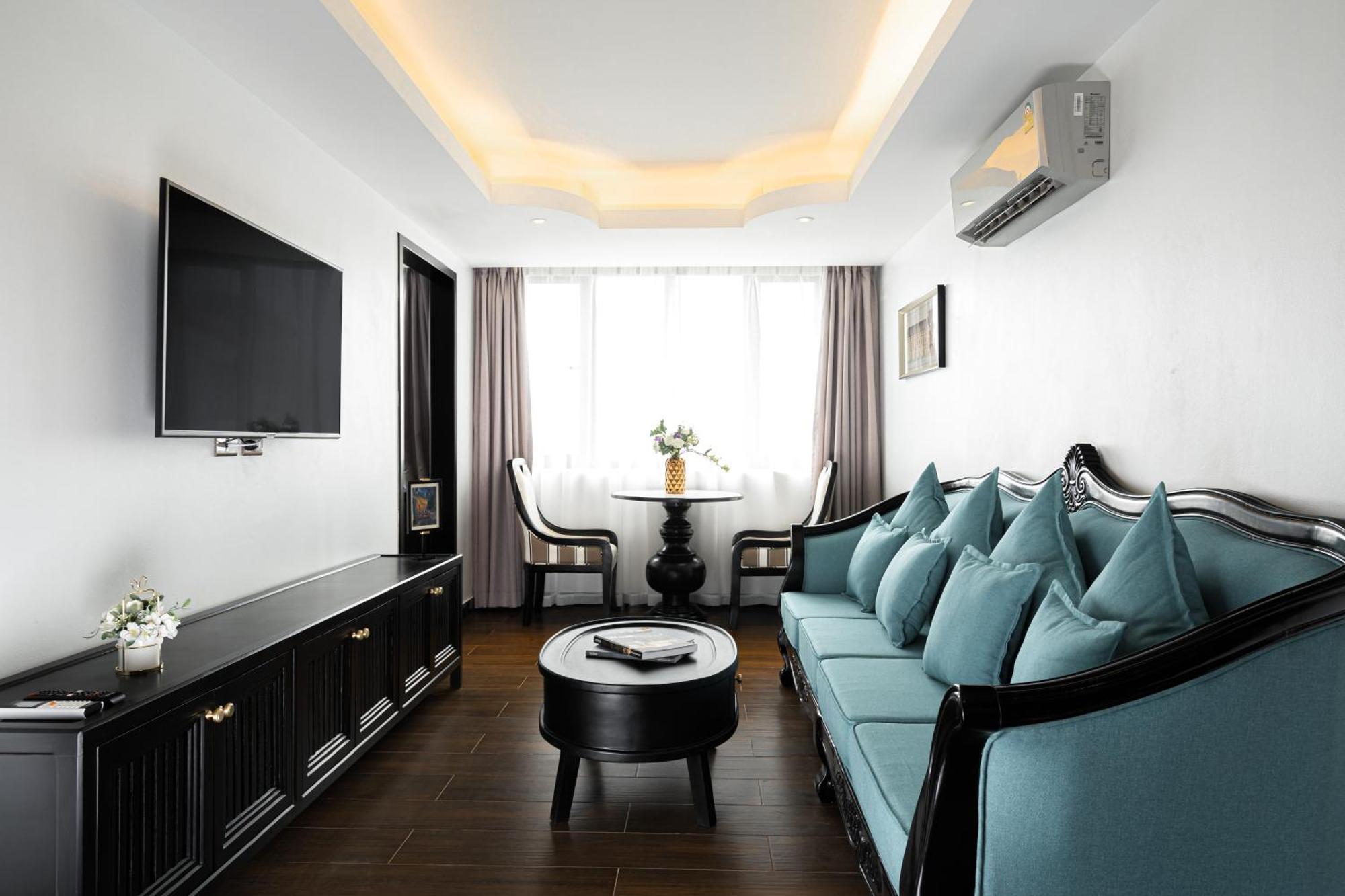 Glory Boutique Suites 清迈古城荣耀精品酒店 Chiang Mai Dış mekan fotoğraf